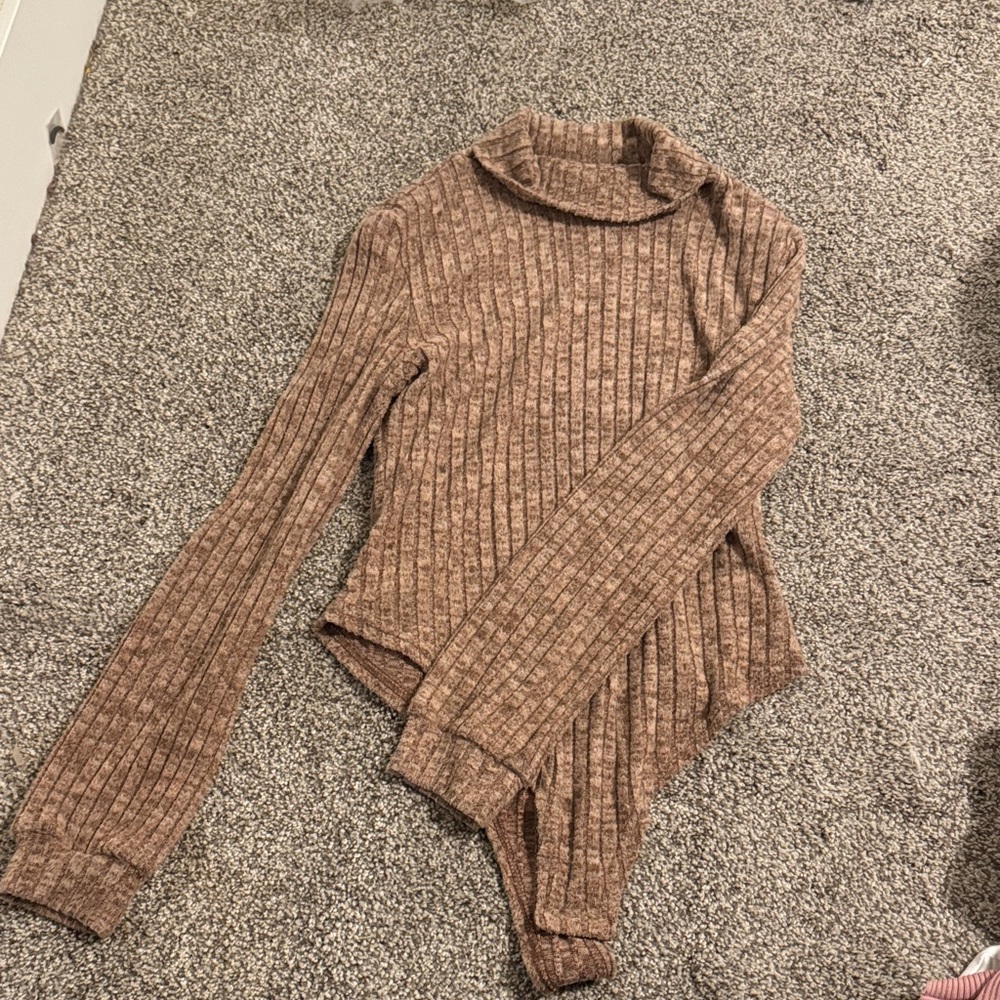 Cozy Brown Ribbed Turtleneck Sweater Top